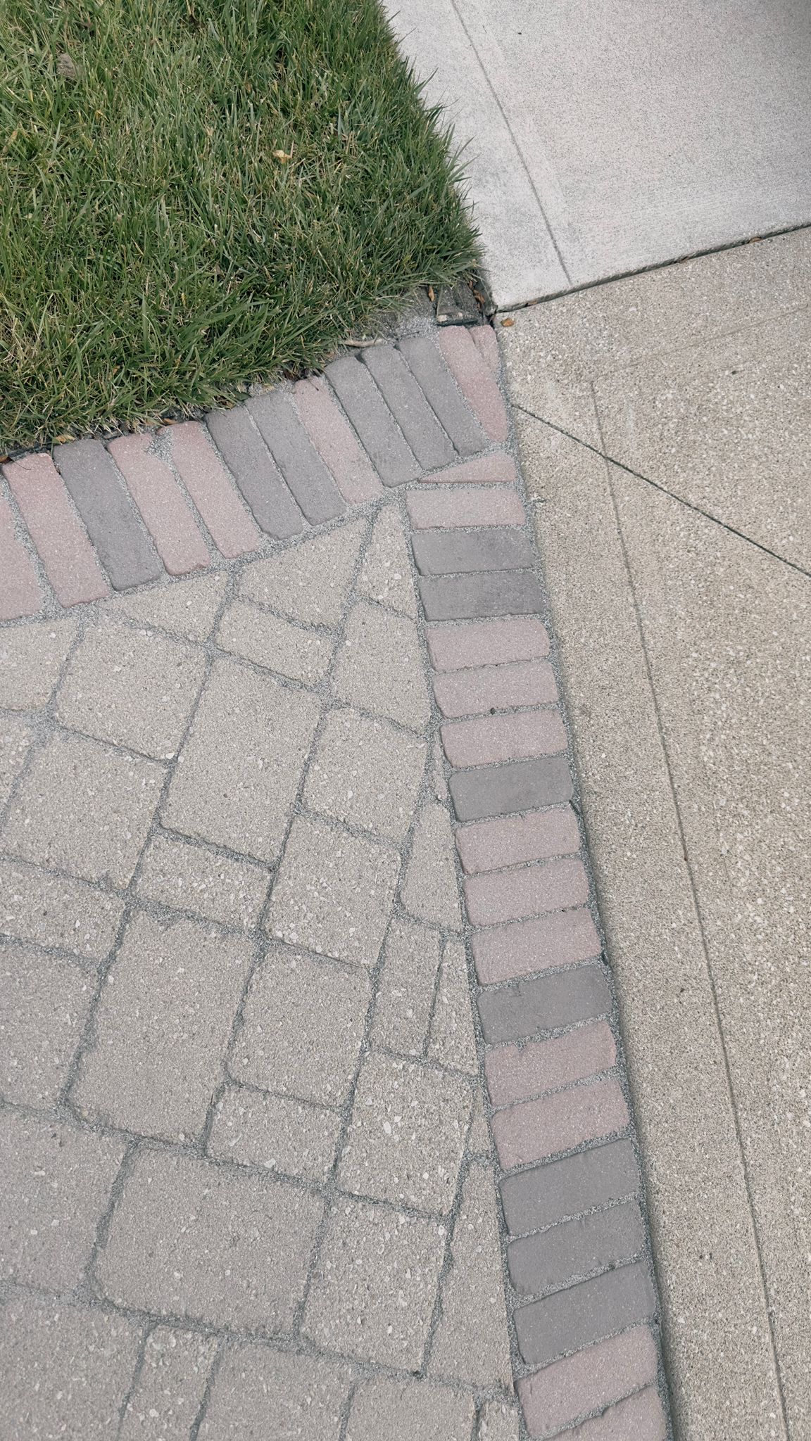 Driveway Washing and Sealing in Lakewood, Ohio: Lance’s Power Washing Protects and Restores Concrete