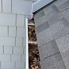 Professional-Gutter-Cleaning-Performed-in-Brecksville-Ohio 2